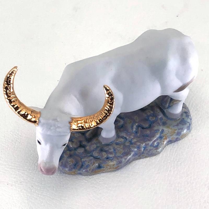 【美品・箱付き】LLADRO リヤドロ／干支コレクション The Ox -小 牛 丑／9489／陶器／マルチカラー