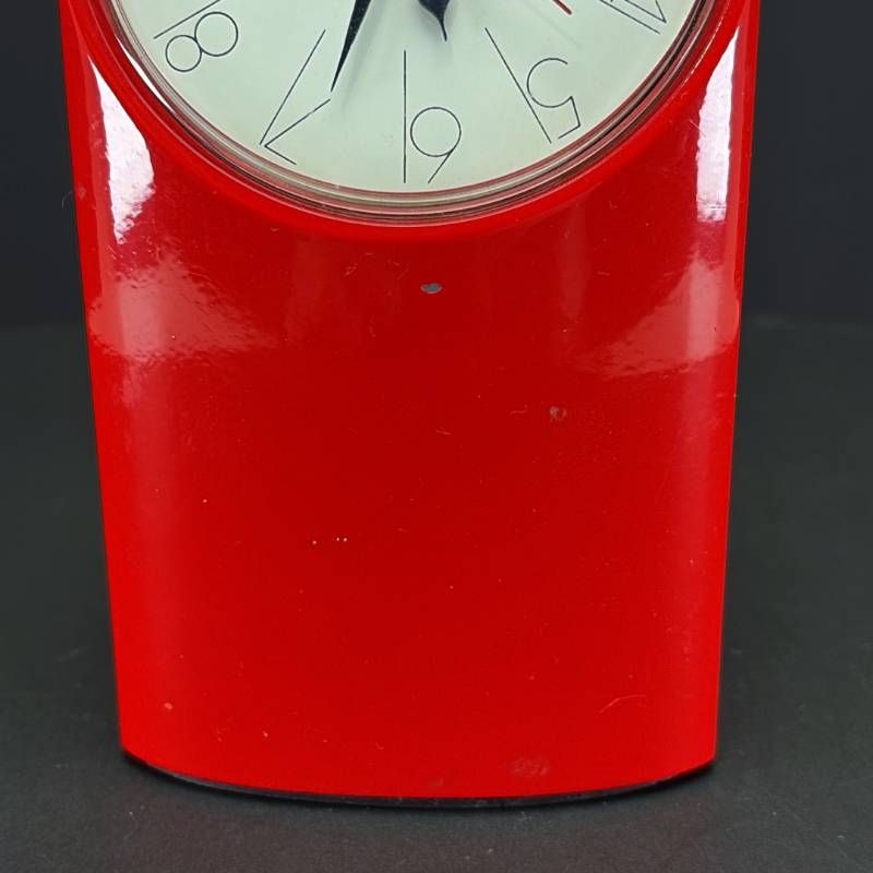 Artemide アルテミデ／Tantalo Table Clock 置時計／スチール・プラスチック(風防)・樹脂／レッド・ホワイト