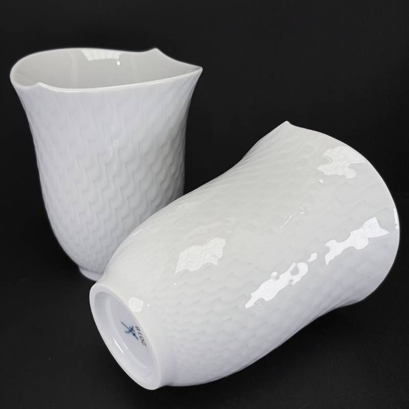 【美品・箱付き】MEISSEN マイセン／波の戯れ ペア タンブラー／陶器／ホワイト