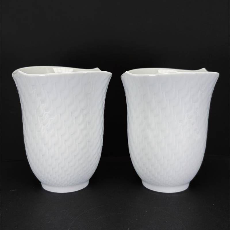 【美品・箱付き】MEISSEN マイセン／波の戯れ ペア タンブラー／陶器／ホワイト