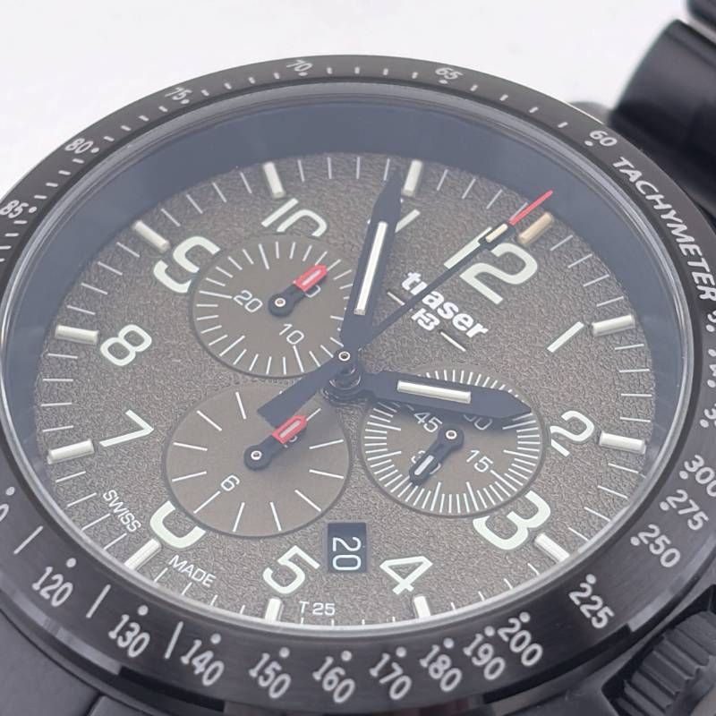 【美品・ケース・ギャラ・取説付き】traser トレーサー／P67 Officer Pro Chrono オフィサー プロ クロノ ミリタリー 109181／クォーツ／ステンレス／ブラック・ダークグリーン