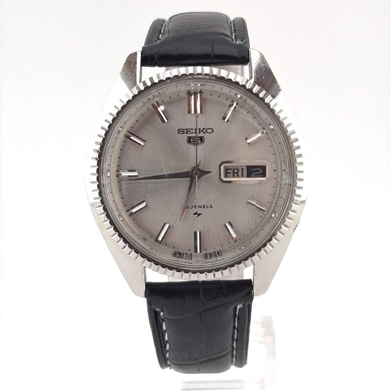 【希少・ヴィンテージ・ベルト交換】SEIKO セイコー／セイコー5 フルーテッドベゼル 5126-8050／自動巻き／ステンレス・フェイクレザー／シルバー・ブラック