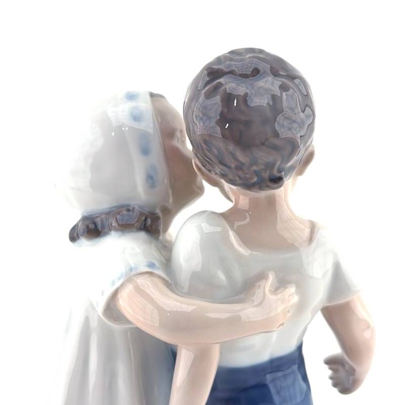 【美品】ROYAL COPENHAGEN ロイヤルコペンハーゲン／ビング＆グロンダール期 Love Refused 愛の断り フィギュリン／ポーセリン／マルチカラー