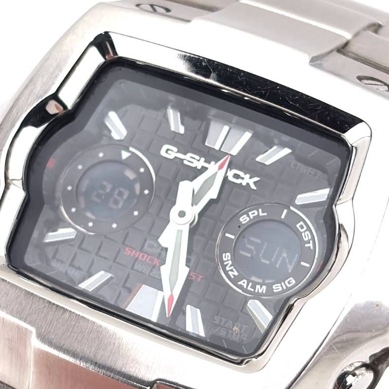 【美品】CASIO カシオ／G-SHOCK G-011D-1AJF／クォーツ／ステンレス／シルバー・ブラック