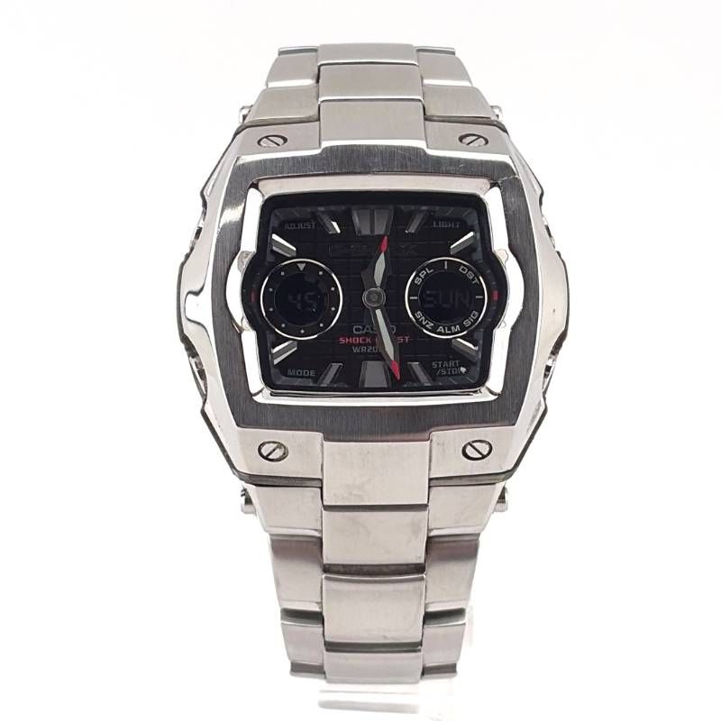 【美品】CASIO カシオ／G-SHOCK G-011D-1AJF／クォーツ／ステンレス／シルバー・ブラック