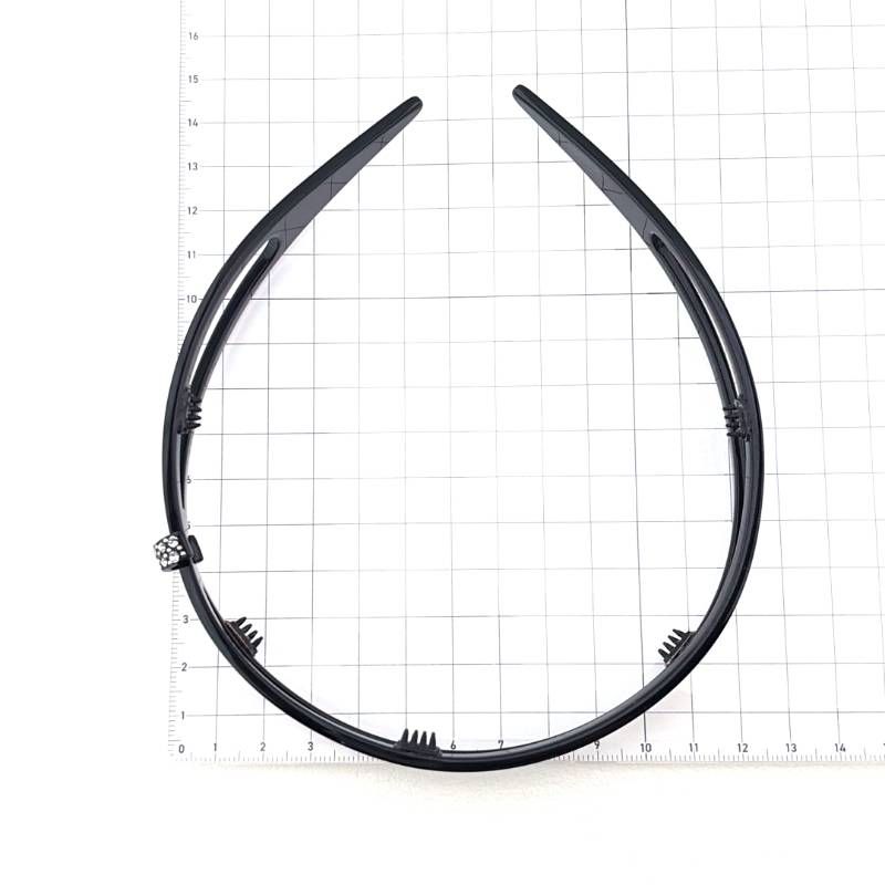 【美品】ALEXANDRE DE PARIS アレクサンドルドゥパリ／アシンメトリーデザイ スワロフスキークリスタル カチューシャ／アセテート・スワロフスキークリスタル／ブラック