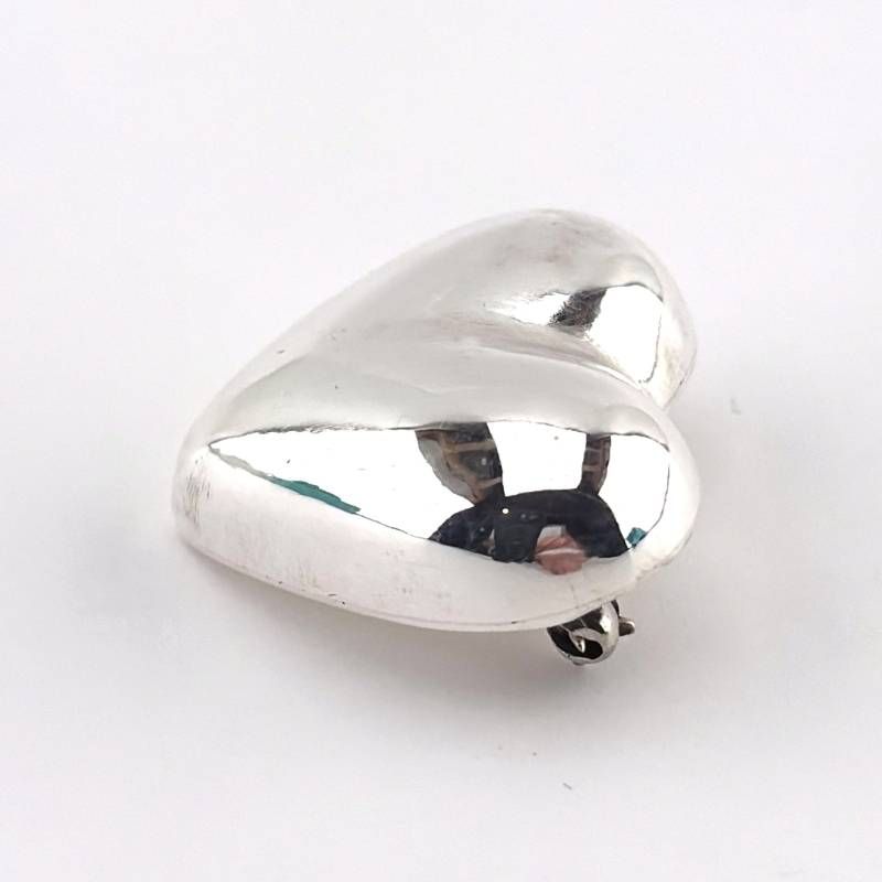 【ヴィンテージ・美品・箱・保管袋付き】TIFFANY & CO. ティファニー／ハートモチーフ ブローチ／SV925／シルバー