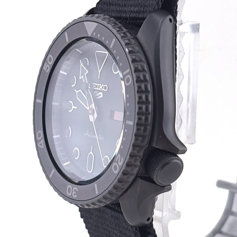 【美品・ケース・取説付き】SEIKO セイコー／5スポーツ SBSA025 4R36-07G0／自動巻き／ステンレス・キャンバス／ブラック