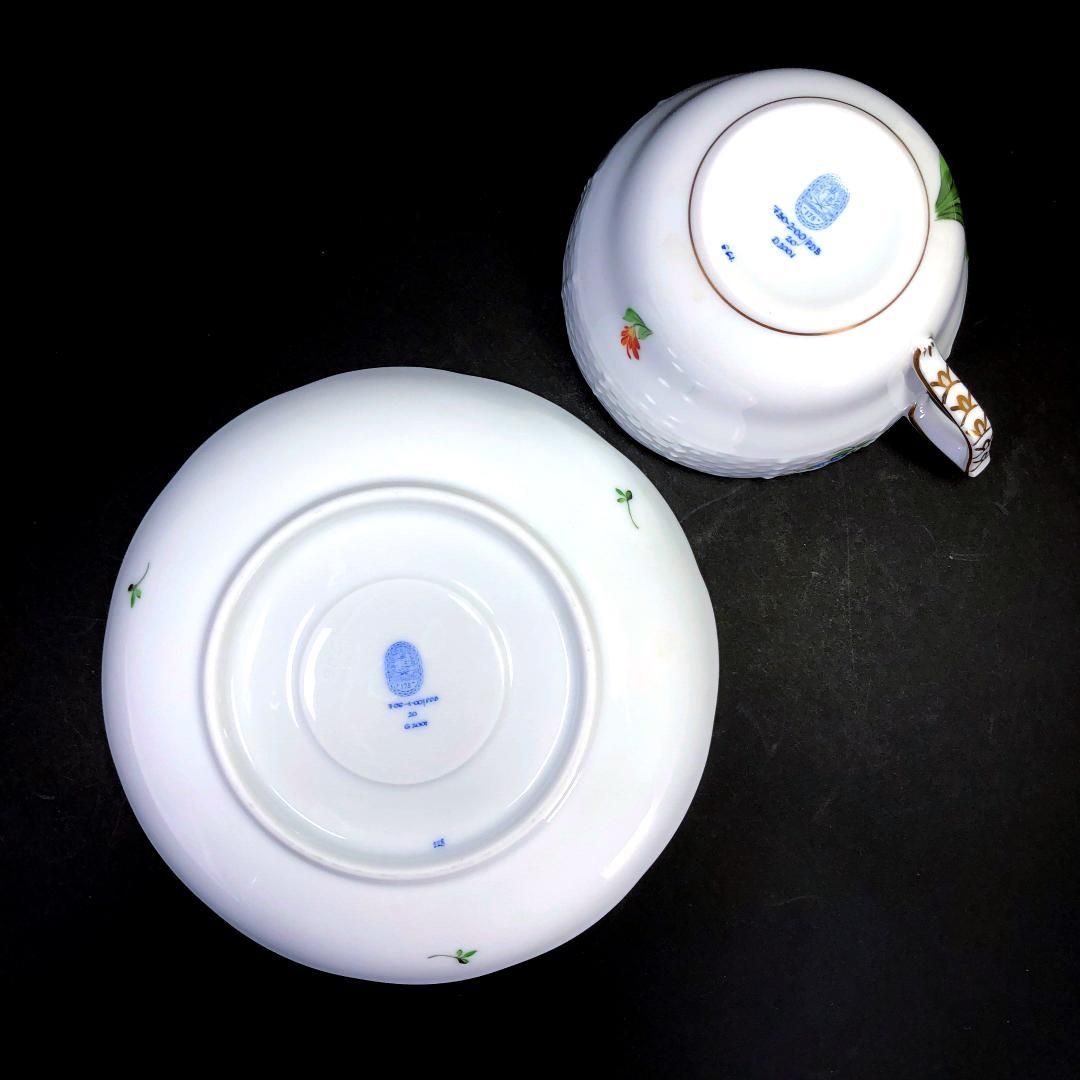 【美品】HEREND ヘレンド／バコニーの春＆チューリップの花束 ペア カップ＆ソーサー／フローラル・花／陶器／ホワイト・マルチカラー