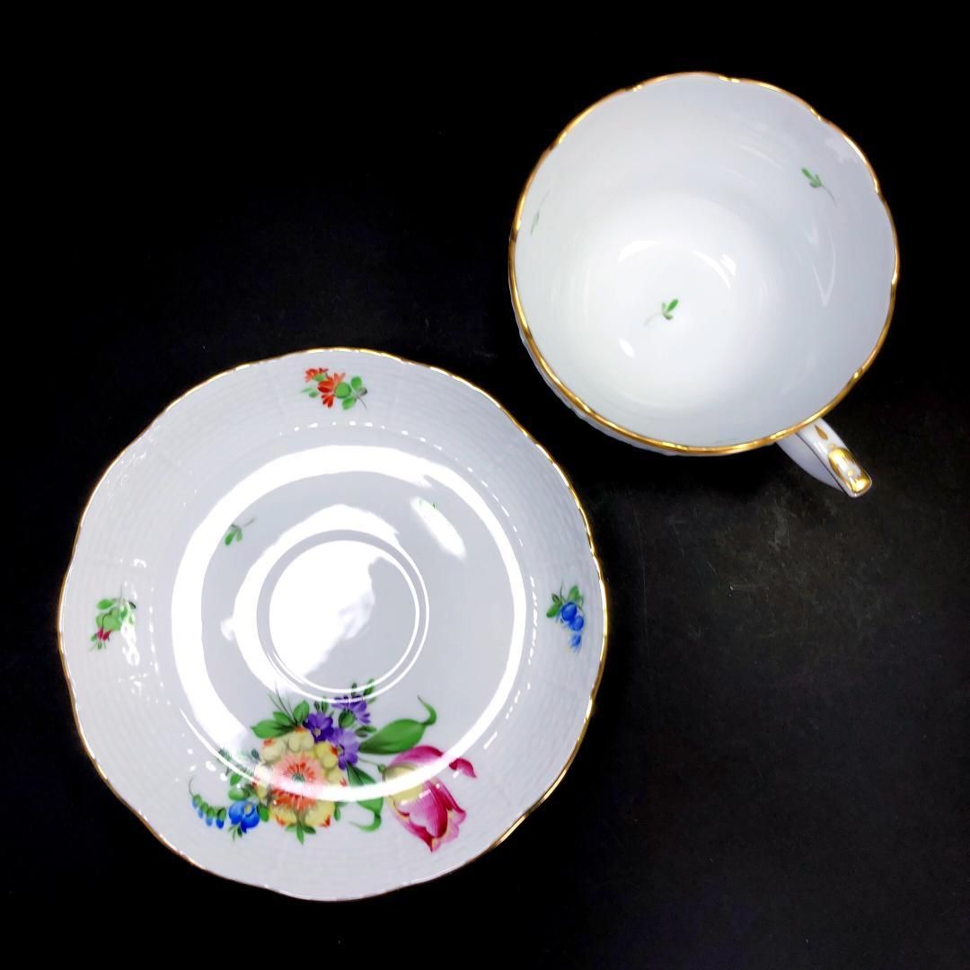 【美品】HEREND ヘレンド／バコニーの春＆チューリップの花束 ペア カップ＆ソーサー／フローラル・花／陶器／ホワイト・マルチカラー