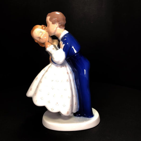 【美品】Royal Copenhagen ロイヤルコペンハーゲン／男の子と女の子 フィギュリン／2162／陶器／マルチカラー