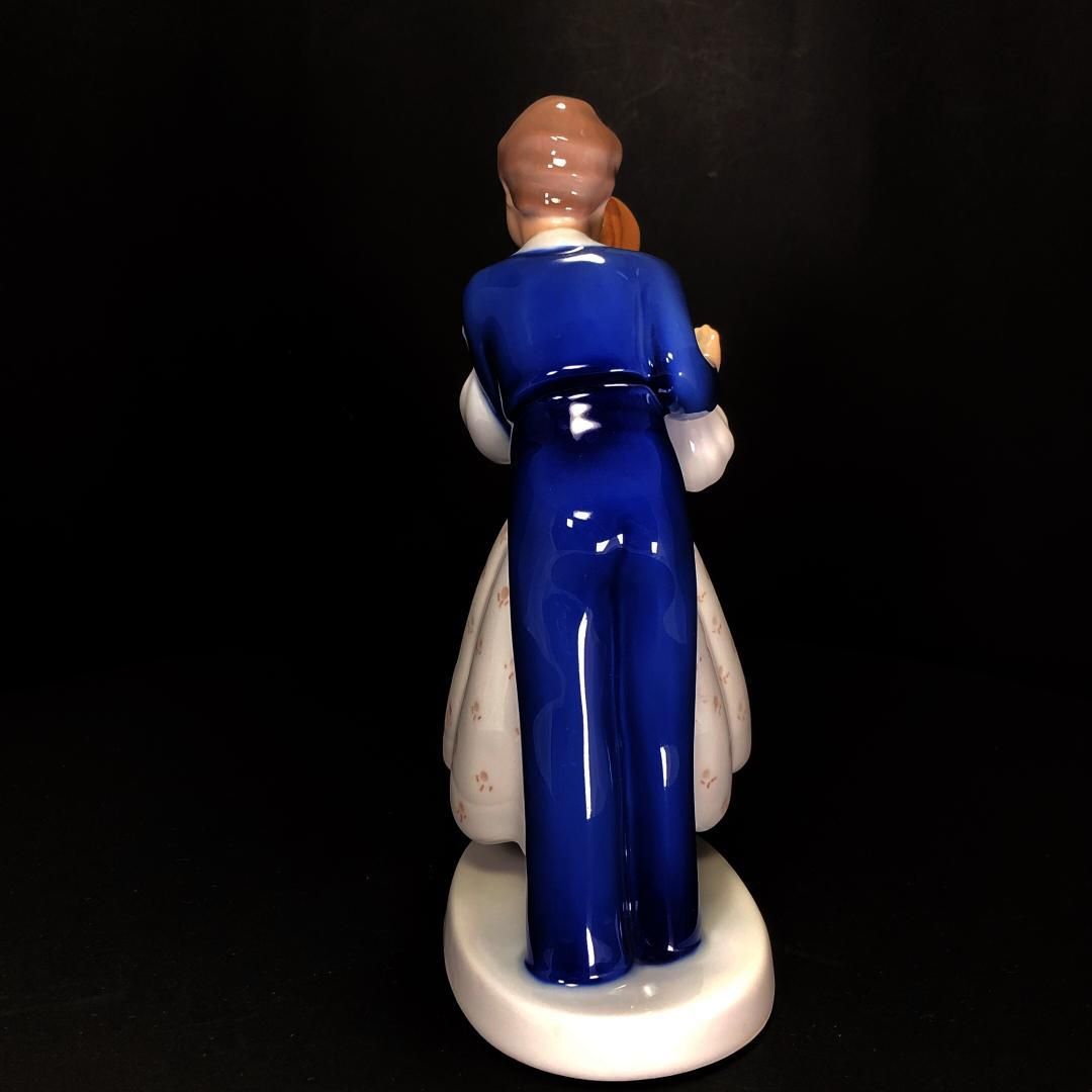 【美品】Royal Copenhagen ロイヤルコペンハーゲン／男の子と女の子 フィギュリン／2162／陶器／マルチカラー