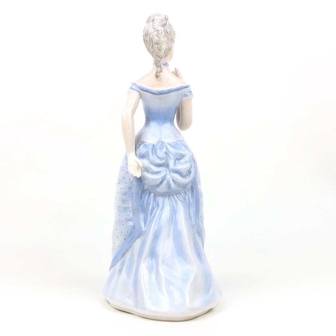 coalport コールポート／陶器製人形 イギリス製 女性 人形／ボーンチャイナ／マルチカラー