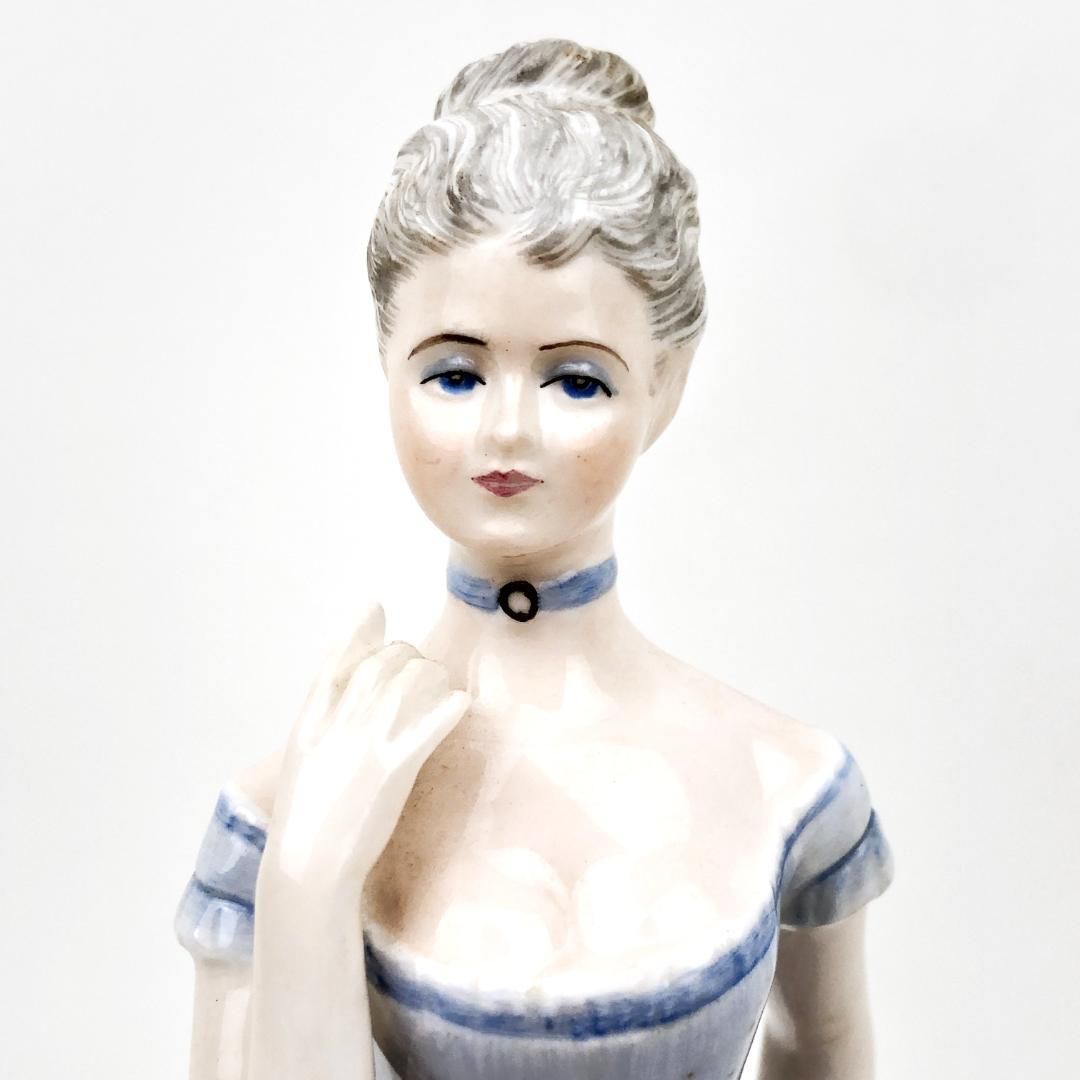 coalport コールポート／陶器製人形 イギリス製 女性 人形／ボーンチャイナ／マルチカラー