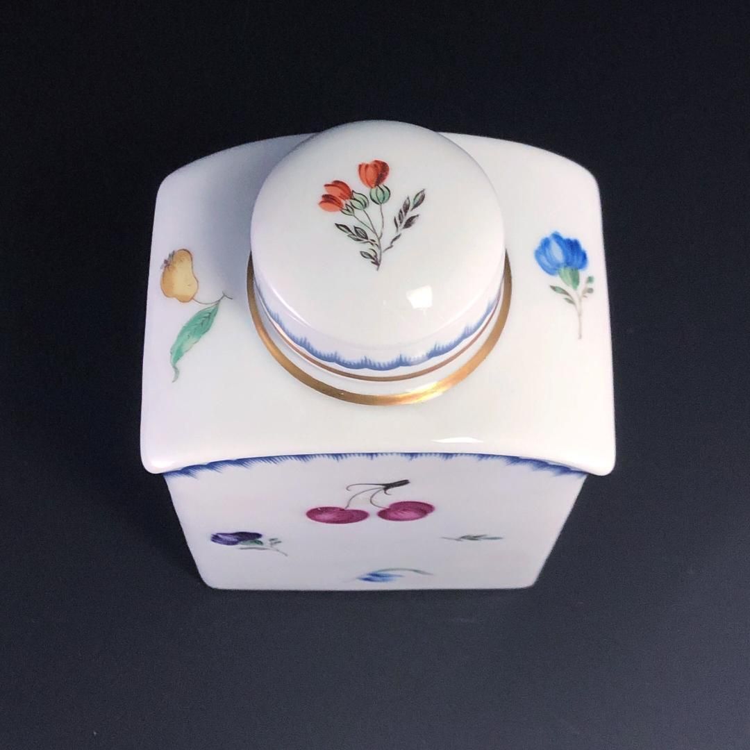 【美品】Richard Ginori リチャードジノリ／イタリアンフルーツ ティーキャディ 茶葉入れ／フルーツ 花／陶器／ホワイト