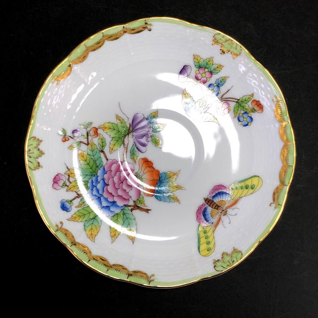 【訳あり・売り切り】HEREND ヘレンド／ヴィクトリア・ブーケ コーヒー カップ＆ソーサー／HV2／花 蝶／金彩／陶器／ホワイト