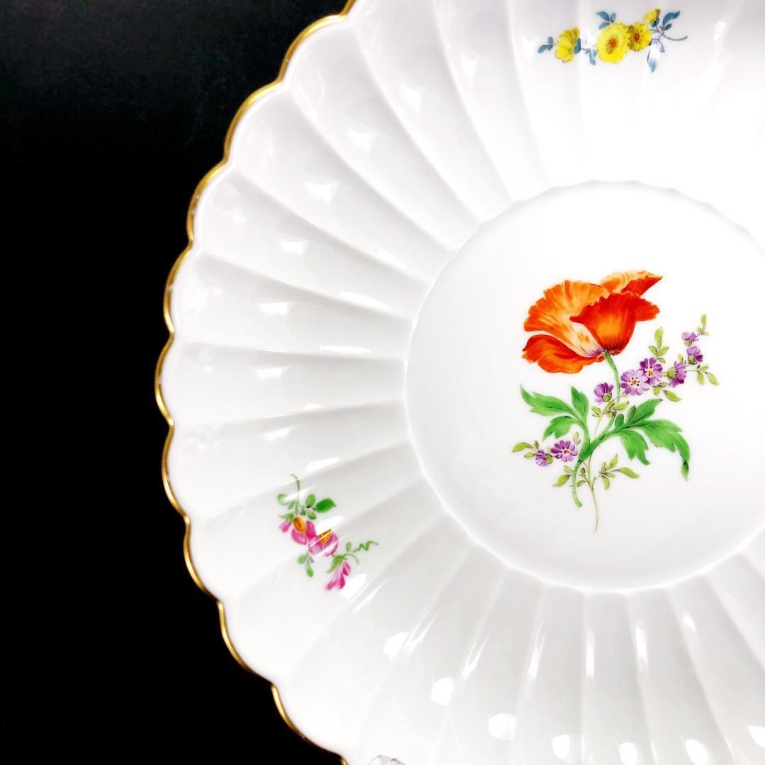 【美品】MEISSEN マイセン／ベーシックフラワー プレート 皿／金彩 ／陶器／ホワイト