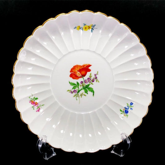 【美品】MEISSEN マイセン／ベーシックフラワー プレート 皿／金彩 ／陶器／ホワイト