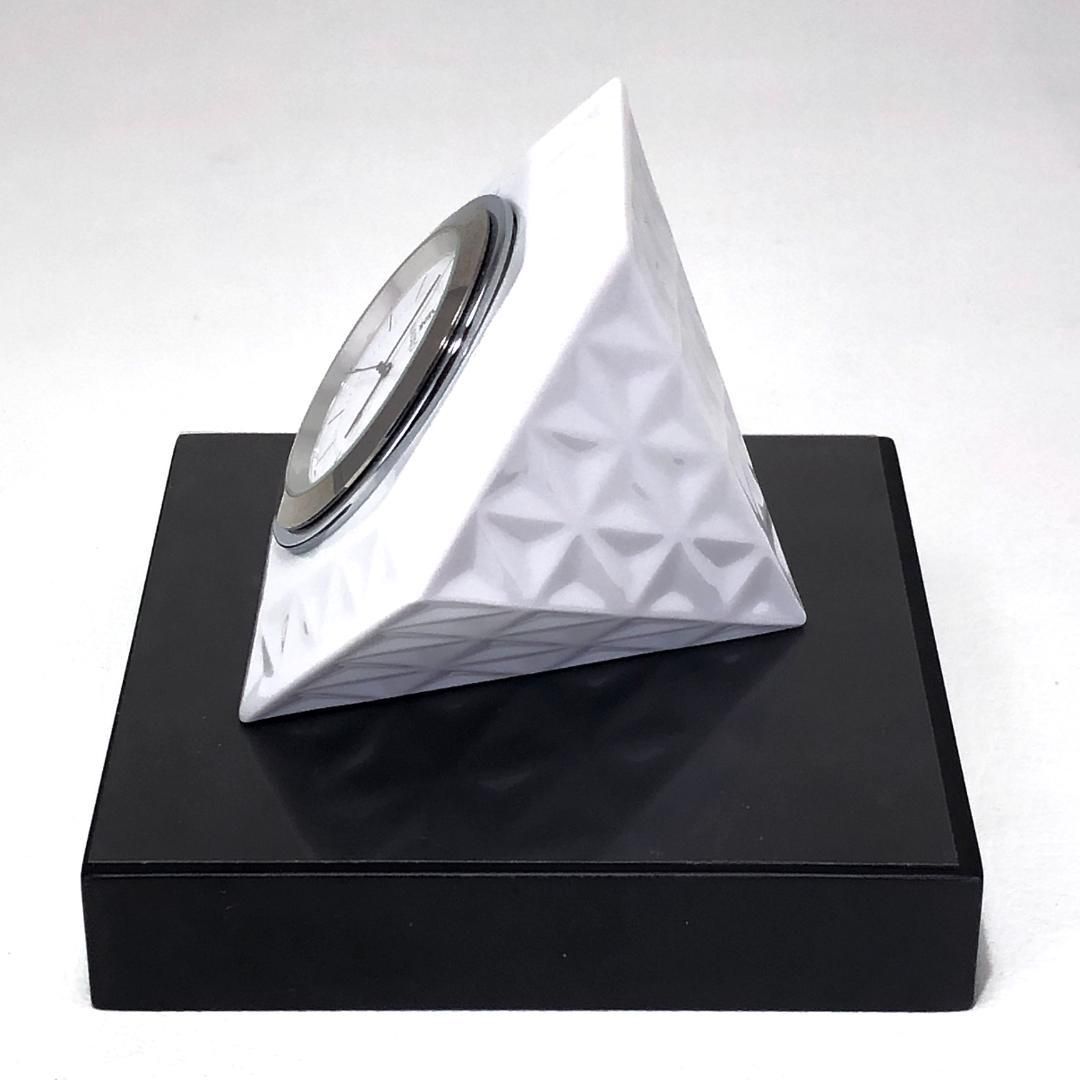【美品・台座付】LLADRO リヤドロ／置き時計／白磁 ダイヤモンド型 SKU:01009288／陶器／ホワイト