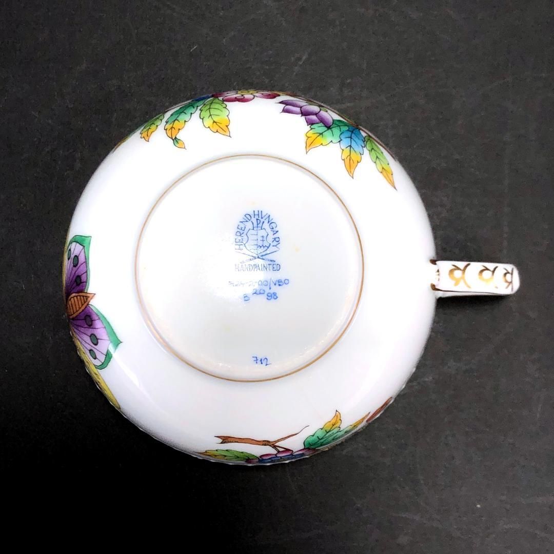 【訳あり・売り切り】HEREND ヘレンド／ヴィクトリア・ブーケ カップ＆ソーサー ／花 蝶／金彩／陶器／ホワイト